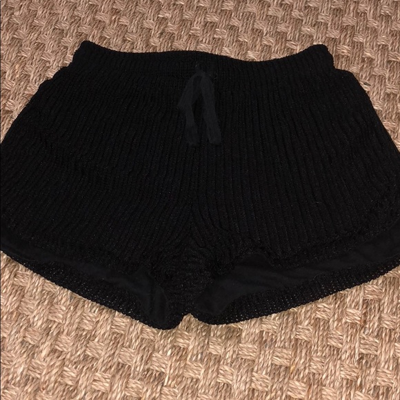 Black cute shorts from Honey Punch - Picture 1 of 4